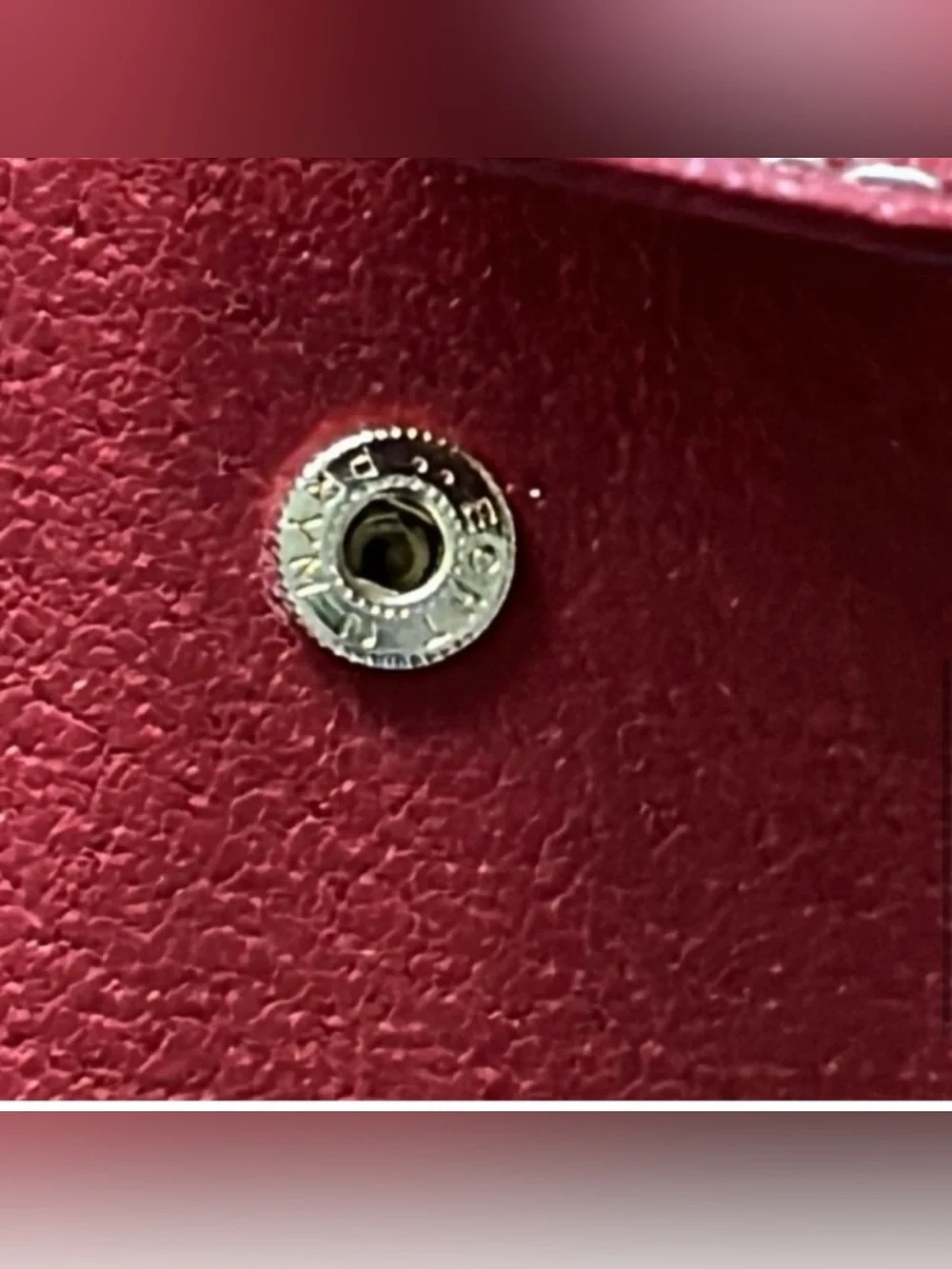 GUCCI Red Long Wallet Snap Closure and Kiss Lock Coin Pocket - Picture 5 of 11